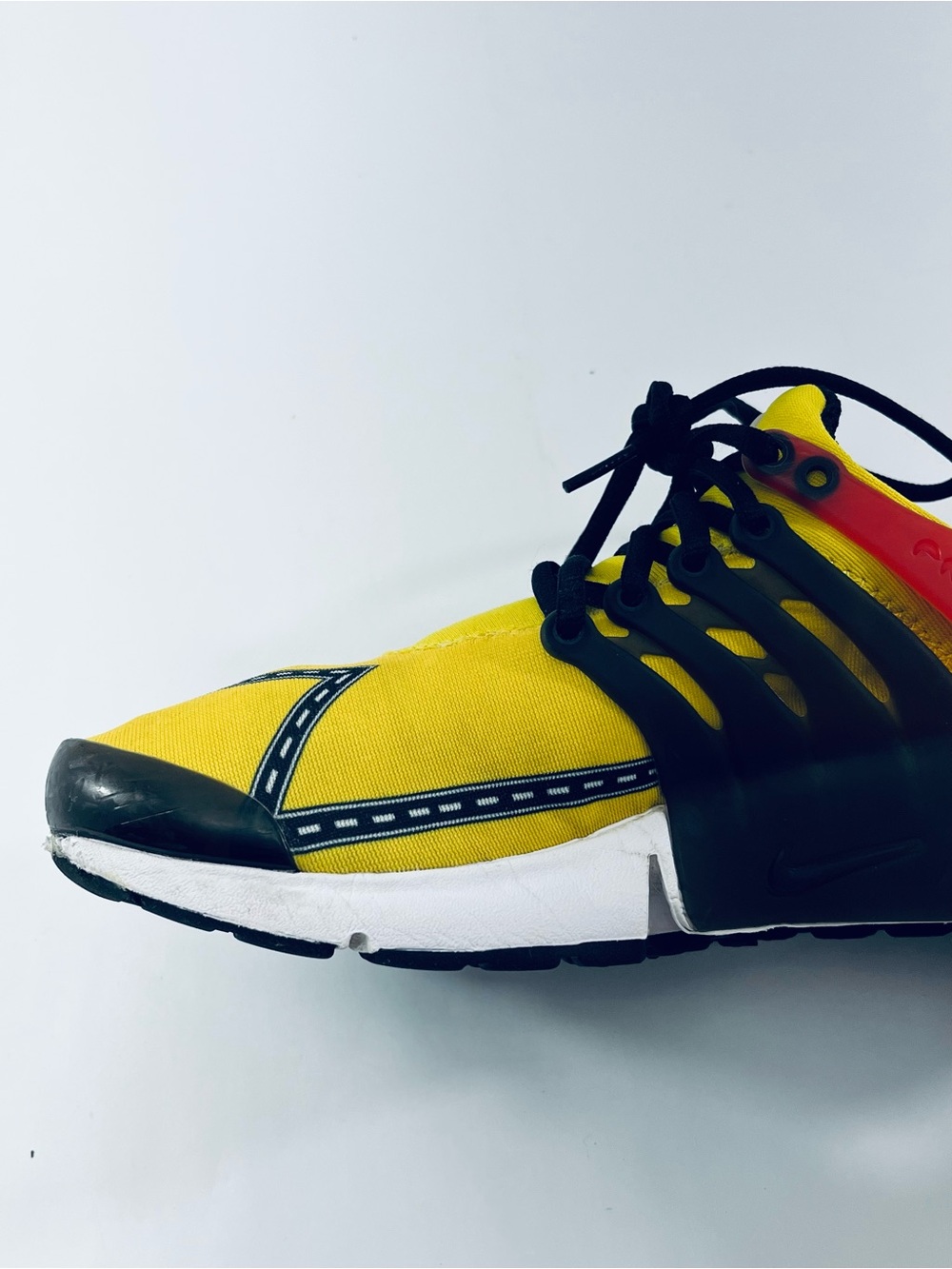 Nike Air Presto Road Race CT3550-700 Yellow Red Black Men’s :9Athletic Sneakers - Picture 12 of 16
